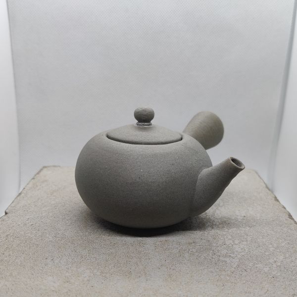 Kyusu Kurokata č. 3 黒肩