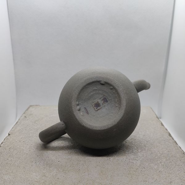 Teapot Kurohara no. 1 黒腹